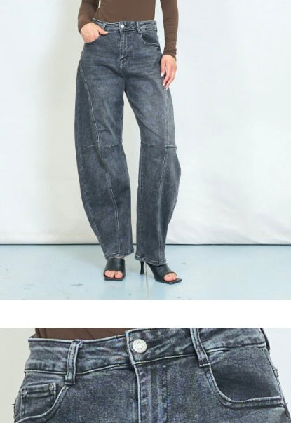 Panel Barrel  jeans PRE-ORDER ships 10.31.26